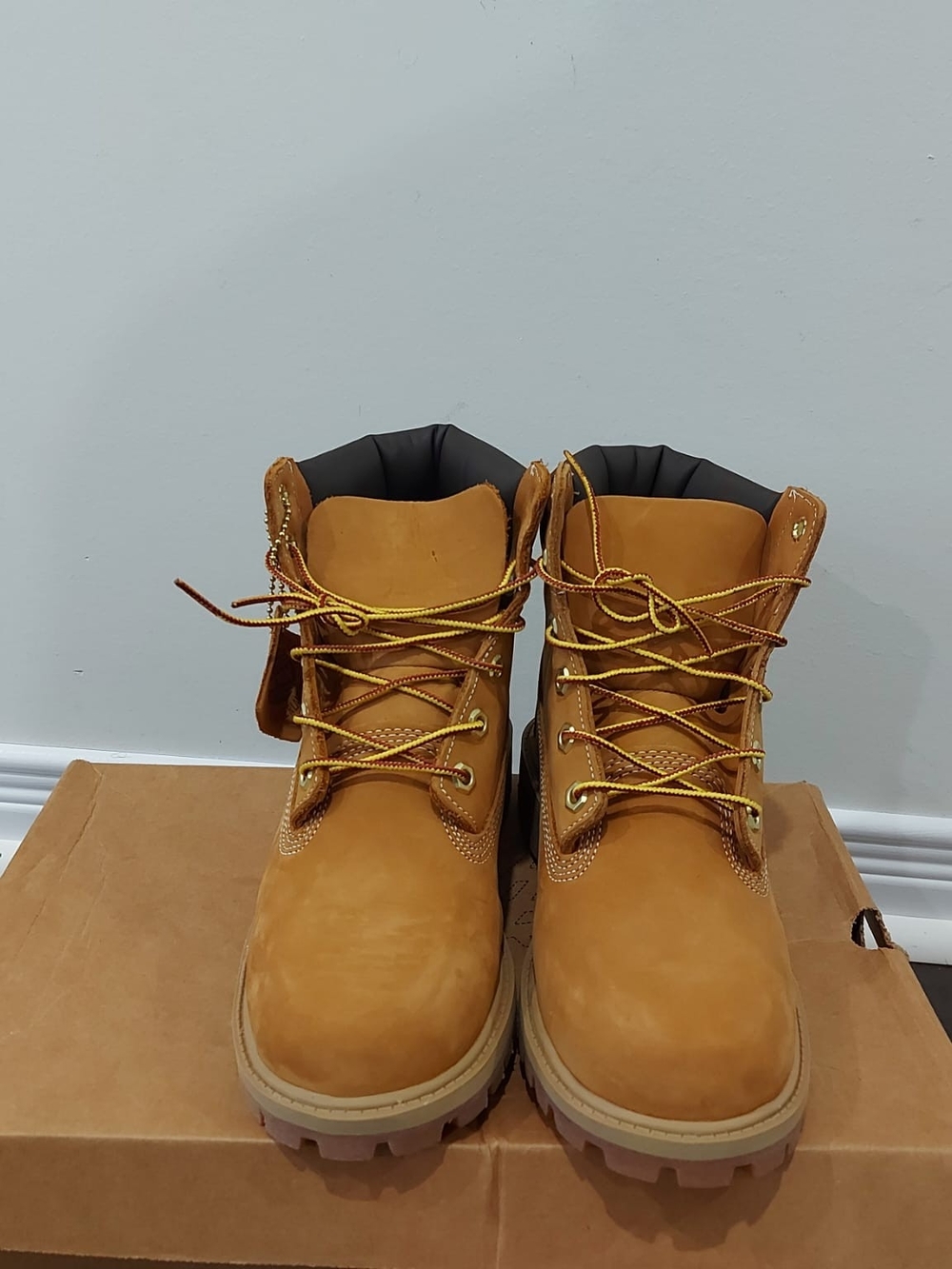 Timberland Wheat Leather Lace-Up Work Boots
